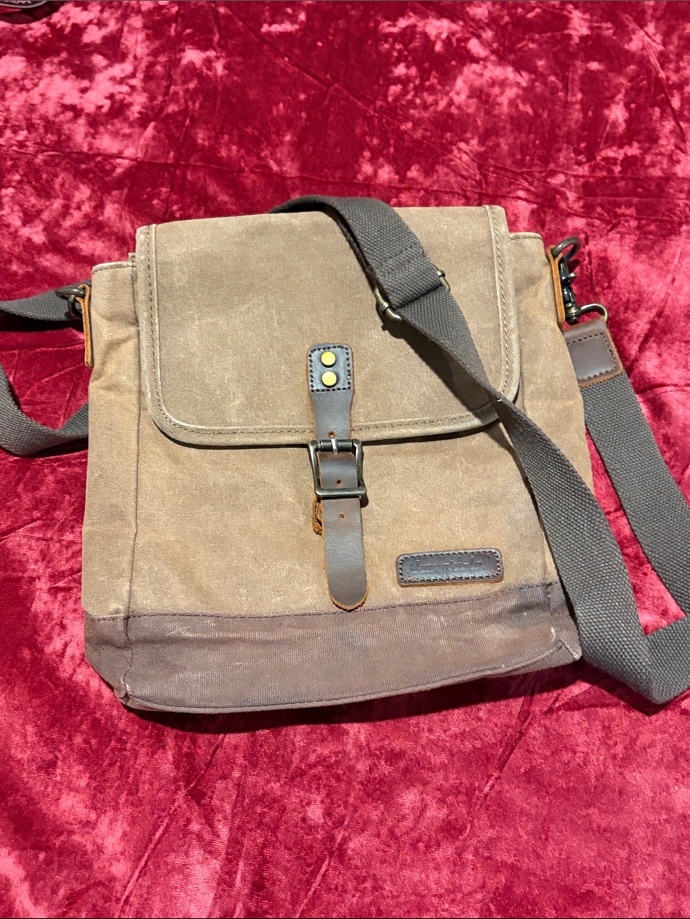 Distressed Canvas Messenger Crossbody Bag in Brown